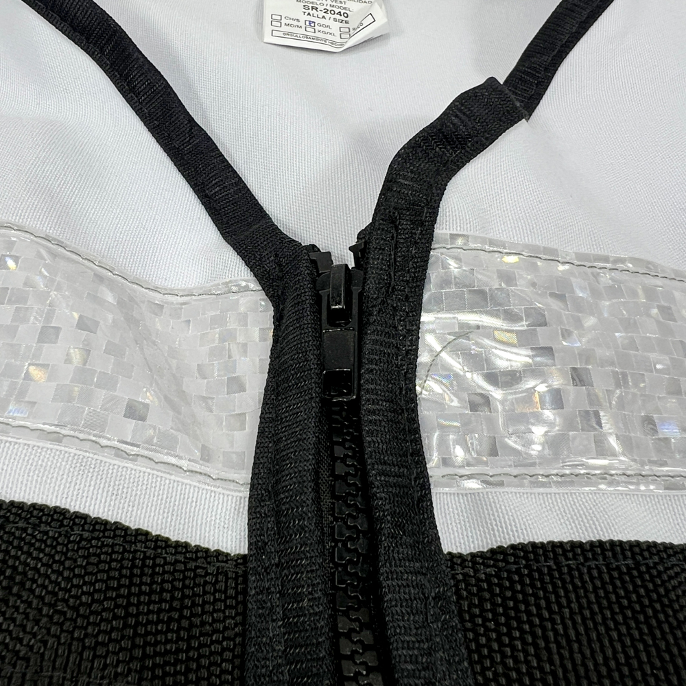 Chaleco JYRSA tipo Rescatista de Tela Gabardina color Blanco con reflejante.